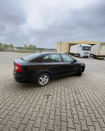 Skoda Octavia cena 24900 przebieg: 180000, rok produkcji 2010 z Warszawa małe 497